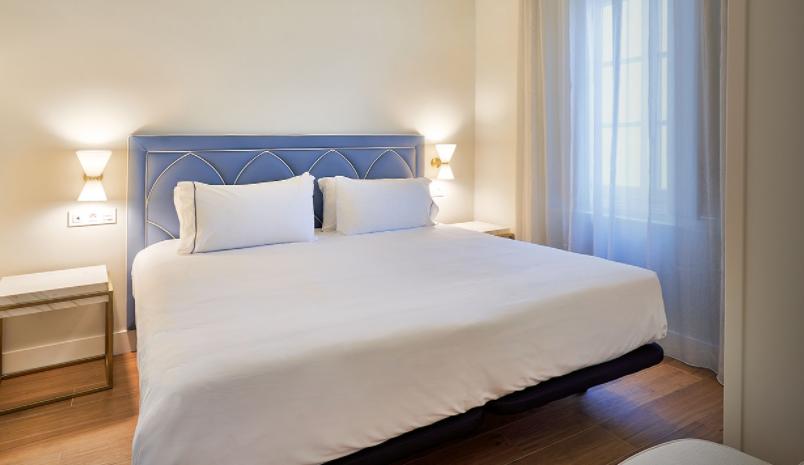 Tandem Palacio Veedor De Galeras Suites カディス エクステリア 写真