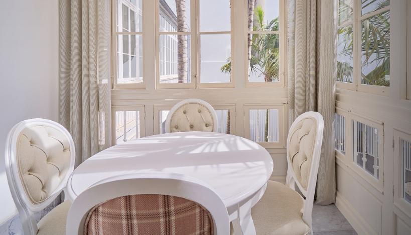 Tandem Palacio Veedor De Galeras Suites カディス エクステリア 写真