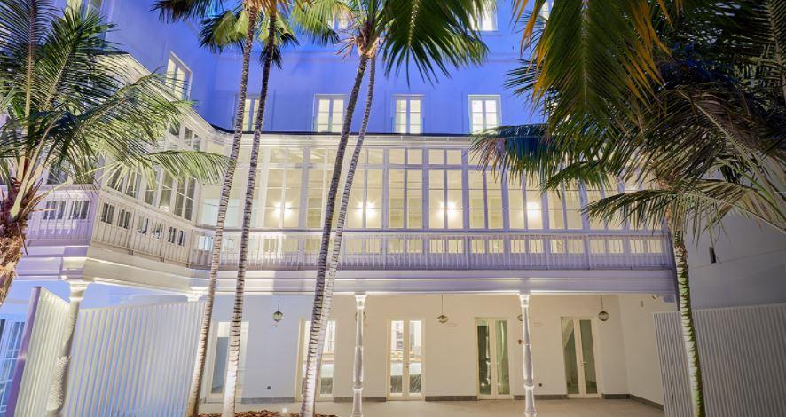Tandem Palacio Veedor De Galeras Suites カディス エクステリア 写真