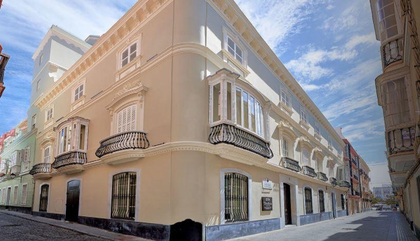 Tandem Palacio Veedor De Galeras Suites カディス エクステリア 写真