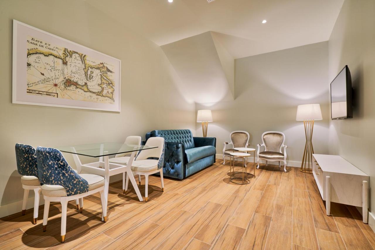 Tandem Palacio Veedor De Galeras Suites カディス エクステリア 写真