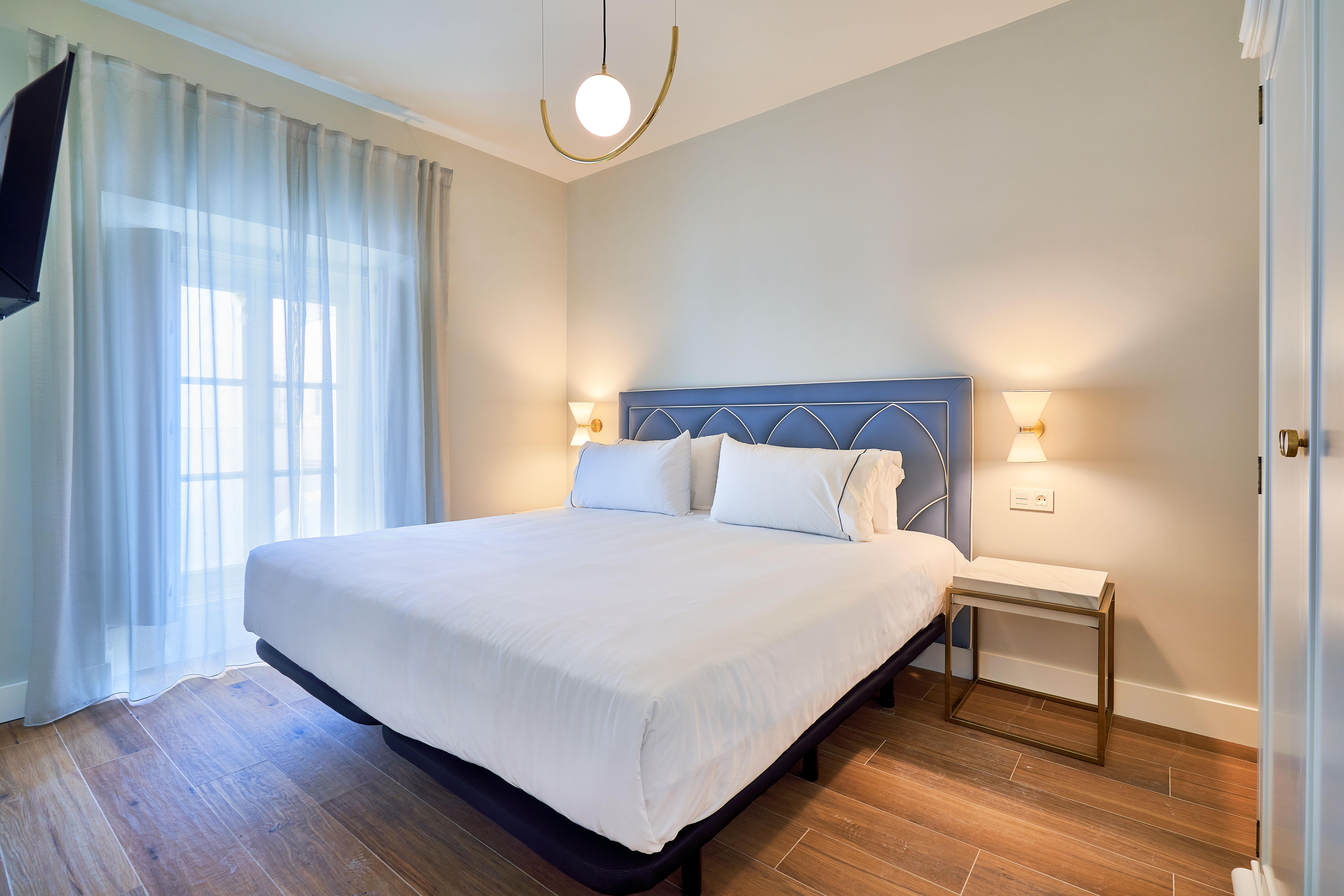 Tandem Palacio Veedor De Galeras Suites カディス エクステリア 写真